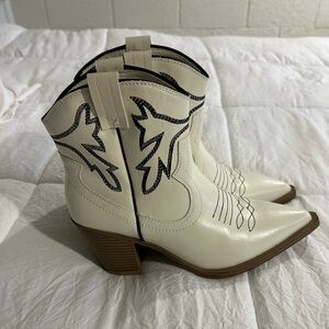 Altar'd State White and Black Western Ankle Boots Size 7.